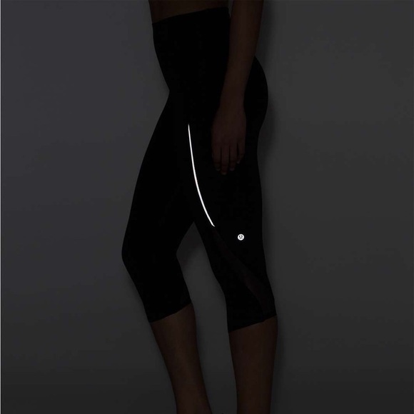 LULULEMON Pace Perfect Crop 17” Black 6 - Picture 3 of 9